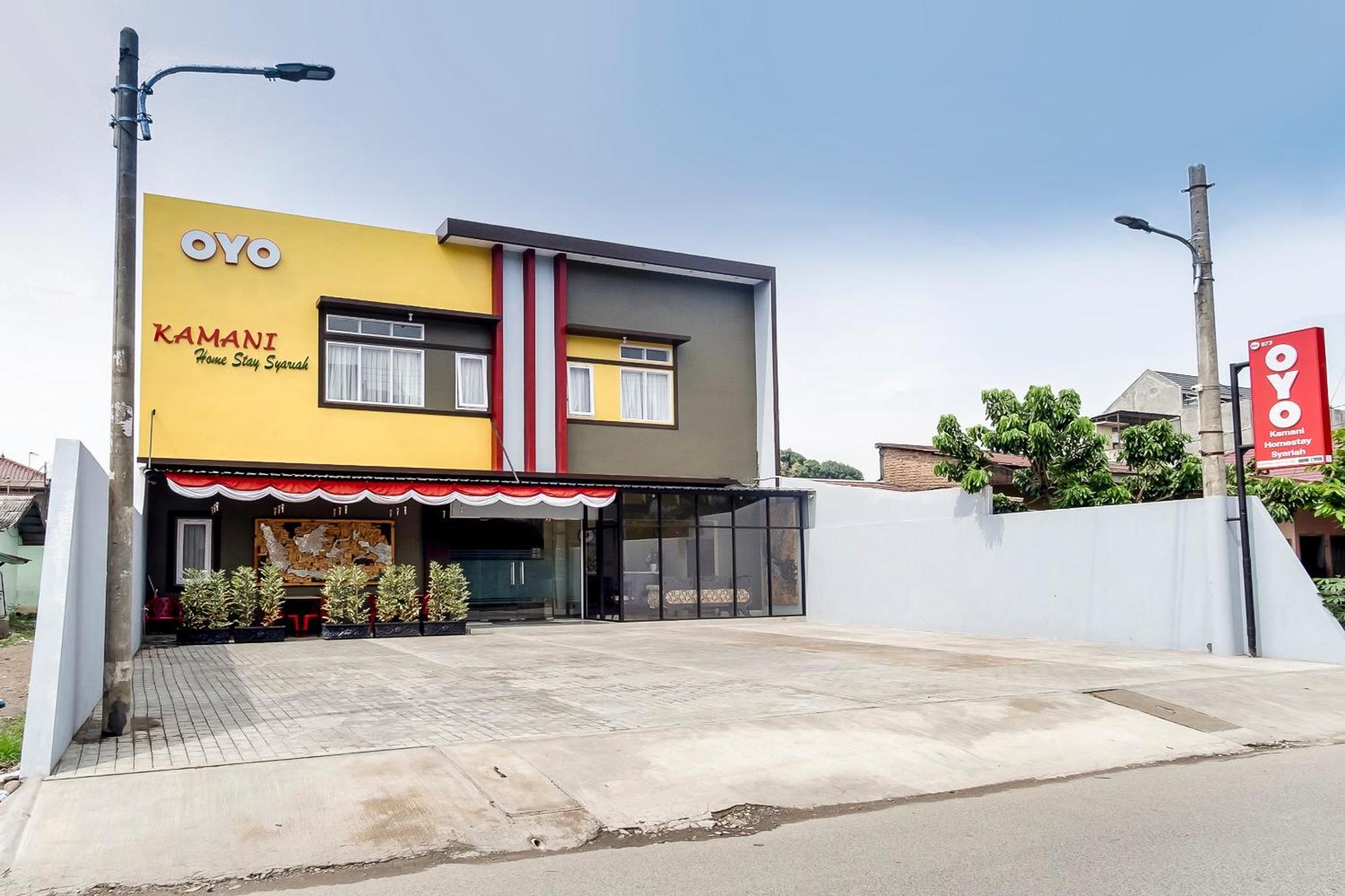 Super Oyo Capital O 873 Kamani Homestay Syariah Medan Exterior foto